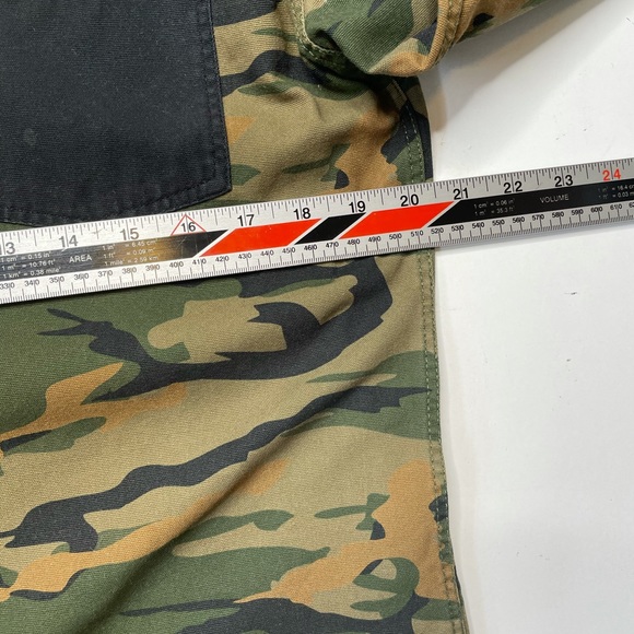 Modern Amusement Long Sleeve Men's Medium - Picture 8 of 10